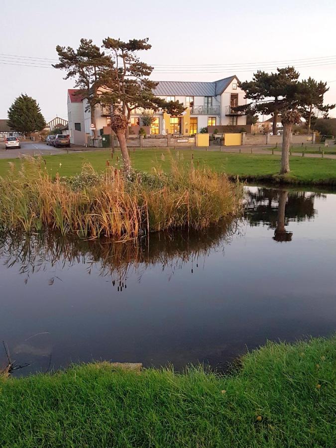 Regatta - A Lakeview Apartment In Thorpeness - Aldeburgh Coastal Cottages المظهر الخارجي الصورة