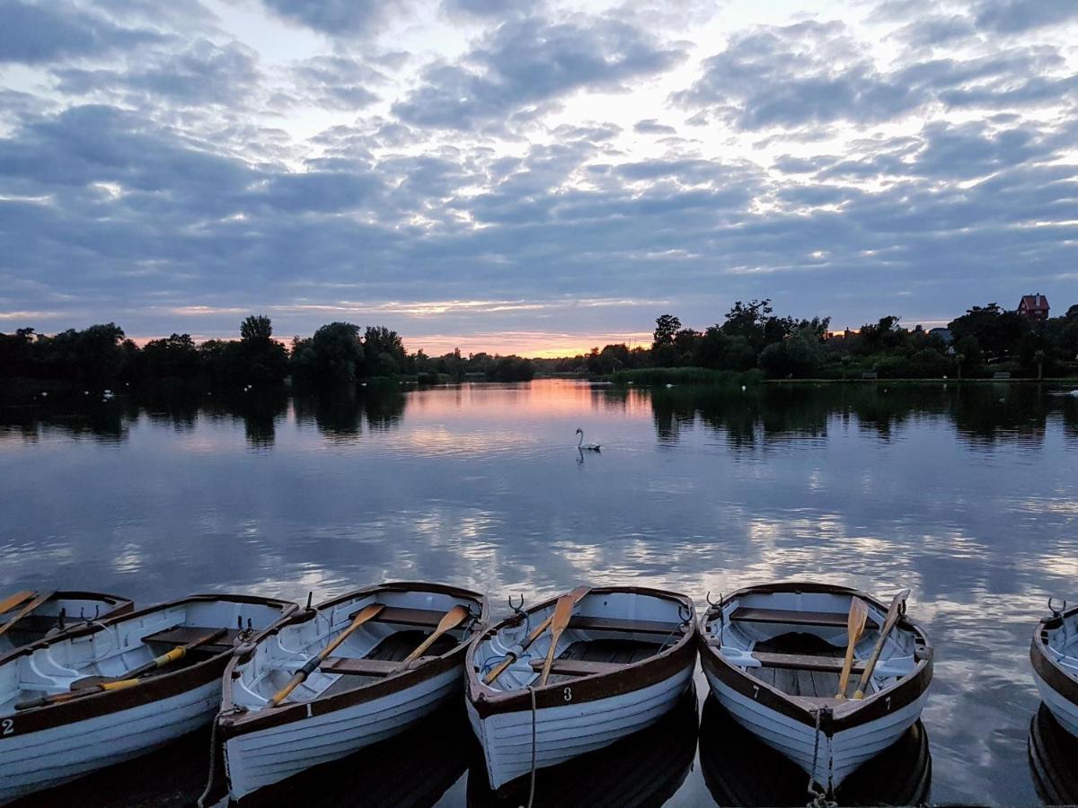 Regatta - A Lakeview Apartment In Thorpeness - Aldeburgh Coastal Cottages المظهر الخارجي الصورة